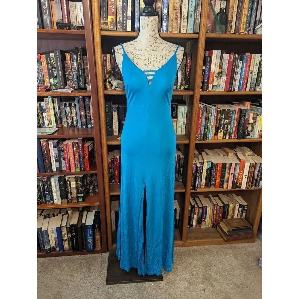 Aidan mattox blue knit maxi dress deep v low back sz 4